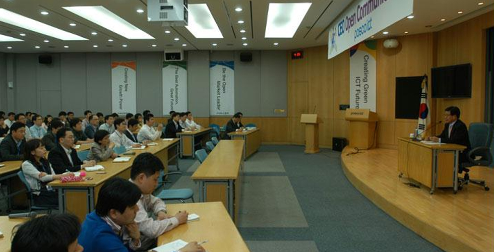 CEO 오픈 커뮤니케이션 열어 관련 사진